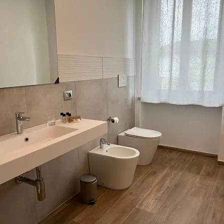 Vin Dell'olmo 4* Castagnole delle Lanze