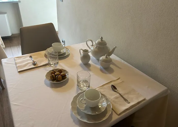 Vin Dell'olmo Guest house Castagnole delle Lanze